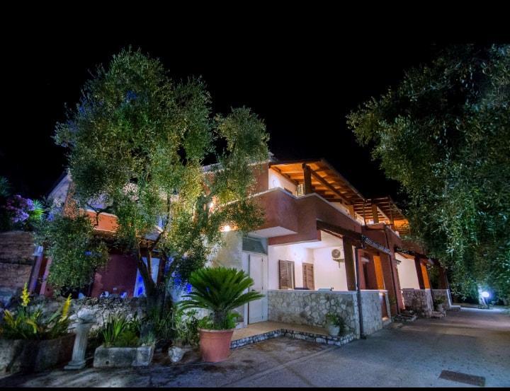 Villa Calma Весте Екстериор снимка
